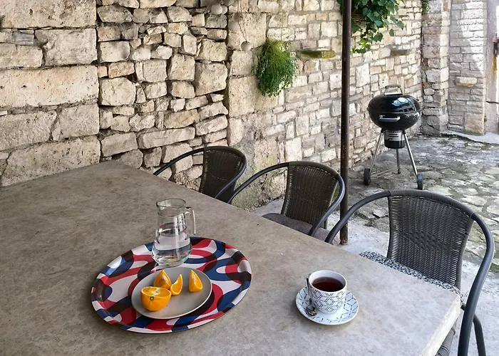 Old Town Stone House Nyaraló